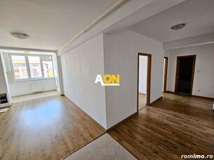 Apartament tip Penthouse, 4 camere, 2 bai, 108 mp utili + boxa, Centru