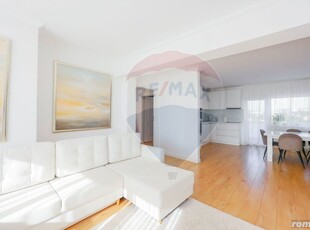 Apartament ultrafinisat de vânzare, 5 camere, view, zona ultracentrală