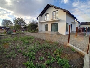 Casă NOUĂ | 5 camere | 126 MP