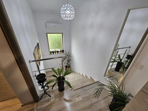 Casa 3 camere Trivale