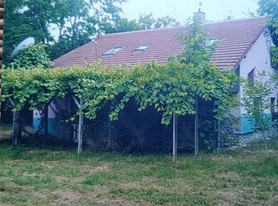 Casa 5 camere, mansarda,zona superbă Porumbacu de sus!!!