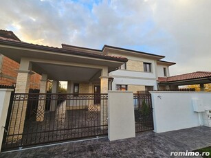 Casa finisata impecabil, amplasată într-o zona liniștita!