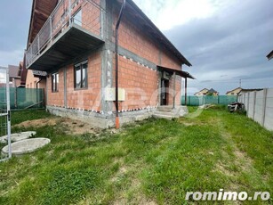 Casa individuala 5 camere 130 mpu teren 300 mp Cristian Sibiu