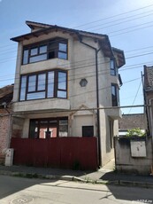 casa noua de vanzare in Lugoj central 195 m2