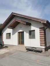 Casa parter,110 mp, strada Fulger