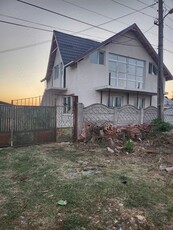 Casa si teren 2400mp Radomirești olt