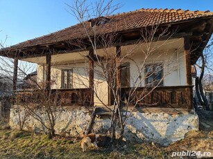 Casa & teren de vanzare zona centrala Costesti Valcea