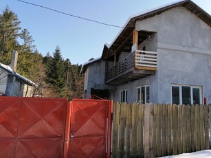 Casa vanzare ,Soveja ,sat Rucareni , Vrancea