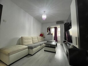 Complet renovat, centrala proprie, zona linistita.