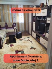 De vânzare apartament 3 camere, decomandat etaj 2.