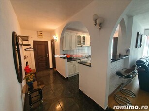 De vanzare apartament cu 4 camere