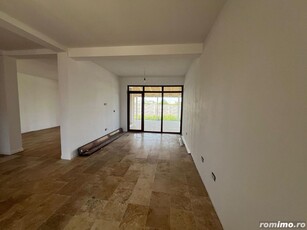 Duplex cu 4 camere de vanzare in Dumbravita