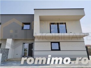 Duplex - dormitor pe plan - toate utilitatile