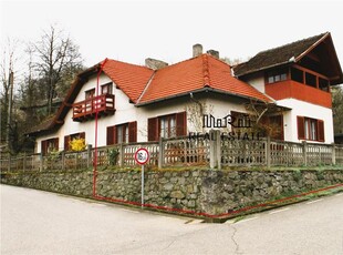 Duplex in Criscior, Hunedoara