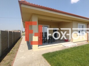 Duplex pe parter 4 camere, Covaci - Calitate si arhitectura deosebita