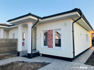 EXCLUSIVITATE - Duplex superb - spatios - compartimentare excelenta - zona buna - toate utilitati