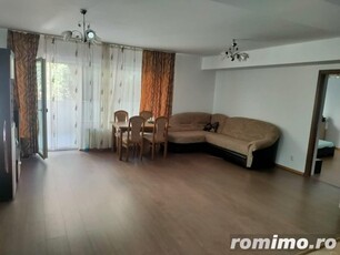 Oportunitate! Apartament in vila 2 camere, Florilor!