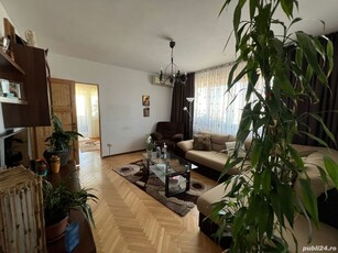 Proprietar vând apartament 3 camere zona Ion Mihalache sector 1 București