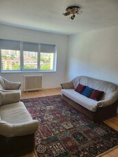 Proprietar, vând apartament două camere, semidecomandat.