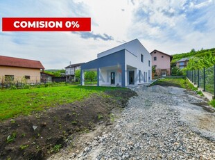 Repozitionare de pret. Casa unifamiliala cu garaj, zona Planoare, Dezmir