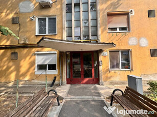 VÂNDUT! De vânzare apartament 2 camere Podgoria