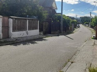 Teren cu casa in Onesti str Gheorghe Doja nr. 25 , la 200 m de blocuri