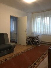 Vând apartament 2 camere Rogerius Oradea