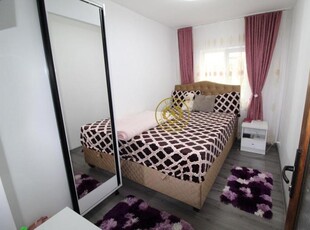 Vand apartament 3 camere in Hunedoara, zona M5/1-str.Zambilelor, et.2