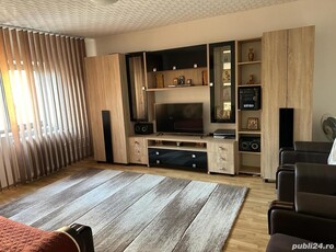 Vand apartament 3camere