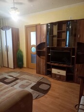 Vand apartament cu 2 camere