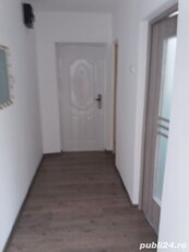 Vand apartament cu 2 camere in Botosani