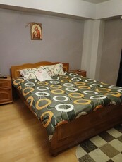 Vand apartament cu 3 camere V uri