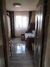 vand apartament urgent 3 camere