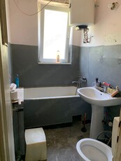 Vand apartament - Zona Gura Vaii - Etaj 4