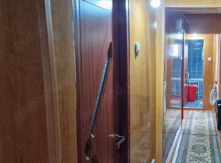 Vânzare apartament 3 camere Rovinari Gorj