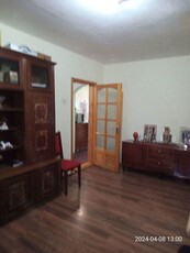 vind apartament2camere,parter cart.Brosteni,Buzau