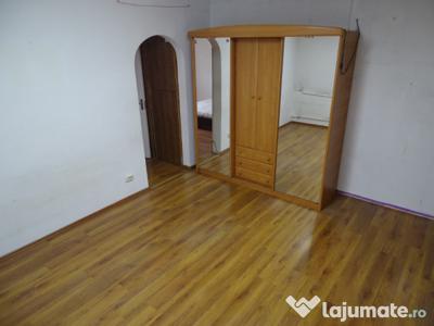 Apartament 2 camere Valtoarei Rahova