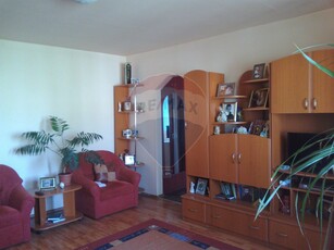 Apartament 2 camere vanzare in bloc de apartamente Bihor, Oradea, Rogerius