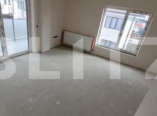 Apartament 3 camere decomandat, 71.82 mp, zona Terra