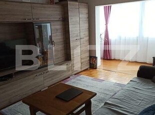 Apartament cu 2 camere, decomandat, orientare sudica, zona Plopilor