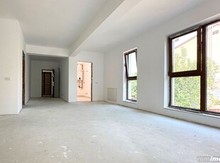 Vânzare apartament 2 camere lângă parcul Bazilescu