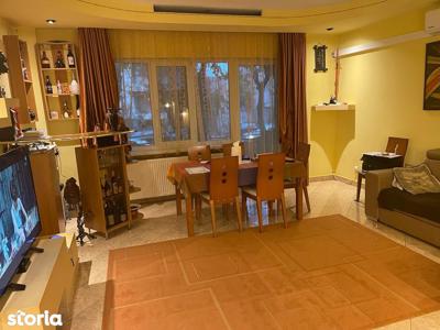 Apartament 3 camere,parter,Zona Centrala