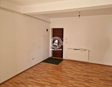 Apartament 2 camere de vanzare Valea Lupului