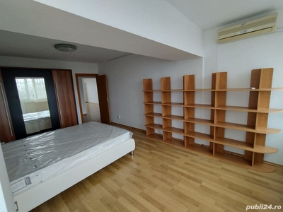 Apartament cu 3 cam decomandate pe Faleza Dunarii