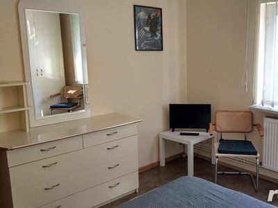 Apartament de 2 camere renovat, 58mp, centrala proprie, Tei