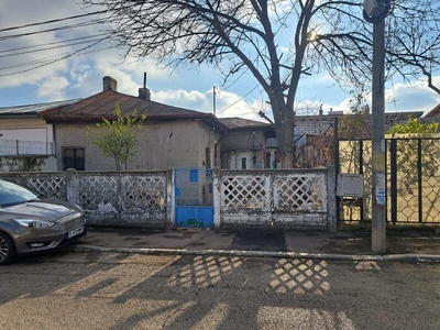 Casa Rahova, Pucheni, casa caramida 4 cam