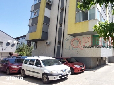 Apartament 2 camere, decomandat, etajul 4 din 7, zona Lido-Zamfirescu