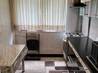 Inchiriere apartament 2 camere Basarabia, Chisinau, 5/10 Va propunem un apartament com