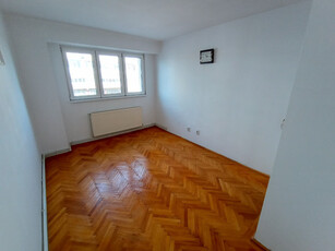 Apartament 2 cam Brăilei BR4 renovat