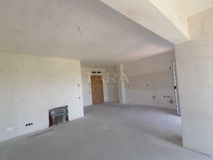 Apartament 2 camere, Floresti, zona Oncos